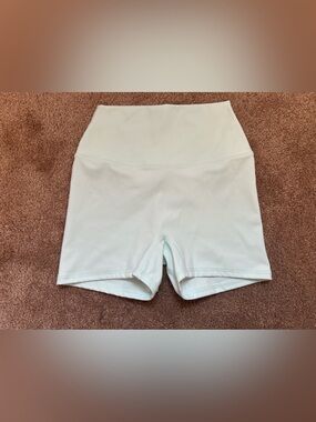 Garage High-Waist Bike Shorts - mint julep